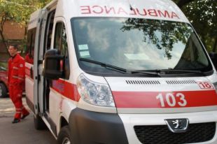 Во Львовской области медик получила сотрясение мозга из-за пьяного пациента
