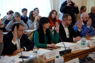 В Украине могут повысить стипендии детям-сиротам