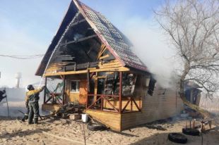 В Затоке произошел пожар на базе отдыха: детали происшествия
