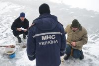 В Харьковской области пятеро рыбаков провалились под лед