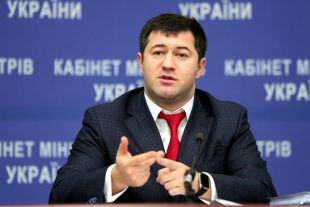 Насиров восстановлен в должности