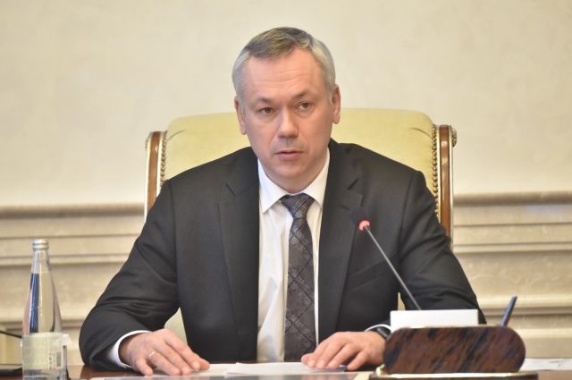 Губернатор Новосибирской области Андрей Травников во время оперативного совещания с правительством поручил усиленно готовиться к борьбе с весенним паводком.