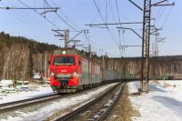 Пассажирские поезда №7 Владивосток – Новосибирск и №99 Владивосток – Москва задержатся на 16 и 11 часов соответственно.
