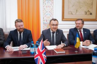 Украина и Британия начали переговоры о безвизовом режиме,- МИД