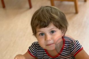 В Киеве мать украла из детодома трехлетнюю дочь: подробности