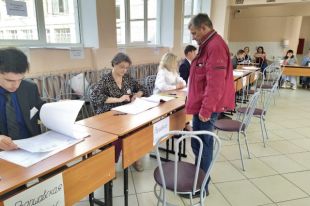 Предвыборная кампания стартует 13 марта, а завершится 21 апреля.