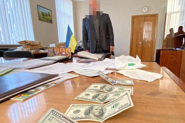 В Киевской области мэра поймали на взятке