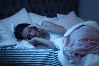 Может ли от недосыпа подняться температура у ребенка