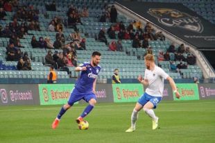 ФК «Сочи» разгромил «Оренбург» со счетом 5:1.