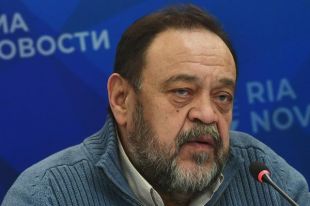 Координатор Экспертного совета ЭЦ ПОРА, модератор Дискуссионного клуба Александр Воротников.