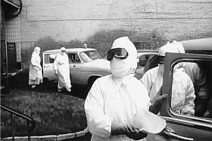 Кадр из фильма «В город пришла беда». 1966 г.