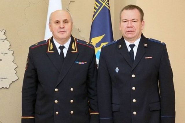 Главное следственное управление МВД России по Новосибирской области официально возглавил полковник Дмитрий Ходаков (справа).
