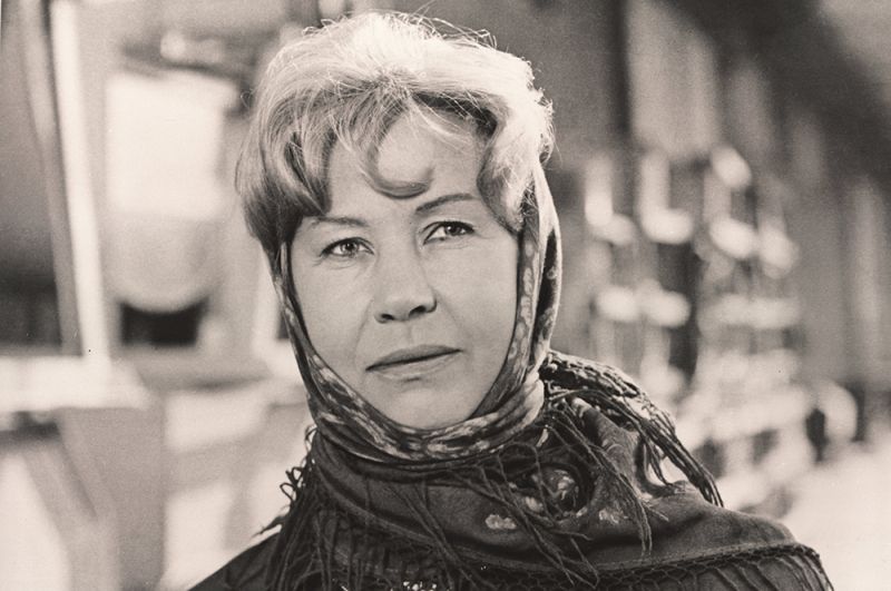 «Русское поле», 1971 год. В роли Марии Сергеевны Соловьёвой.