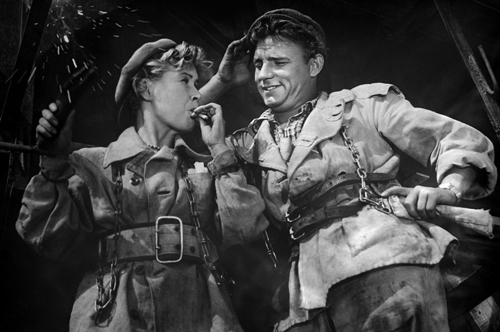 «Высота», 1957 год. Катя Петрашень - артистка Инна Макарова, Николай Пасечник - артист Николай Рыбников.