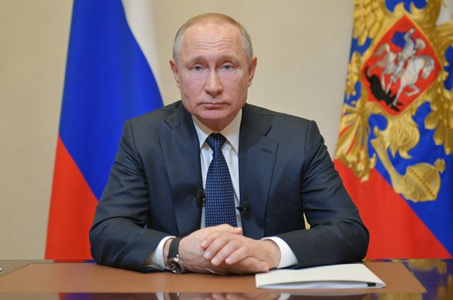 Президент РФ Владимир Путин во время обращения к гражданам из-за ситуации с угрозой распространения коронавирусной инфекции.