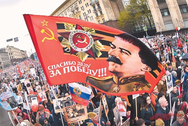 Русский народ измеряет величие государства военными победами, уверены культурологи.