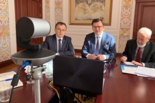 Украина и Венгрия договорились о совместной борьбе против пандемии