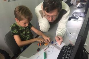 Важно, чтобы у ребёнку было интересно, чтобы глаза горели, говорят эксперты