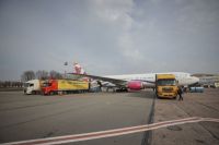 В Украину прибыл второй самолет с медпомощью из Китая