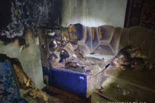 В Харьковской области мужчина поджег жену: пострадавшая скончалась