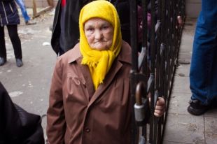 Пенсия переселенцам: омбудсмен рассказала об отмене выплат ВПЛ