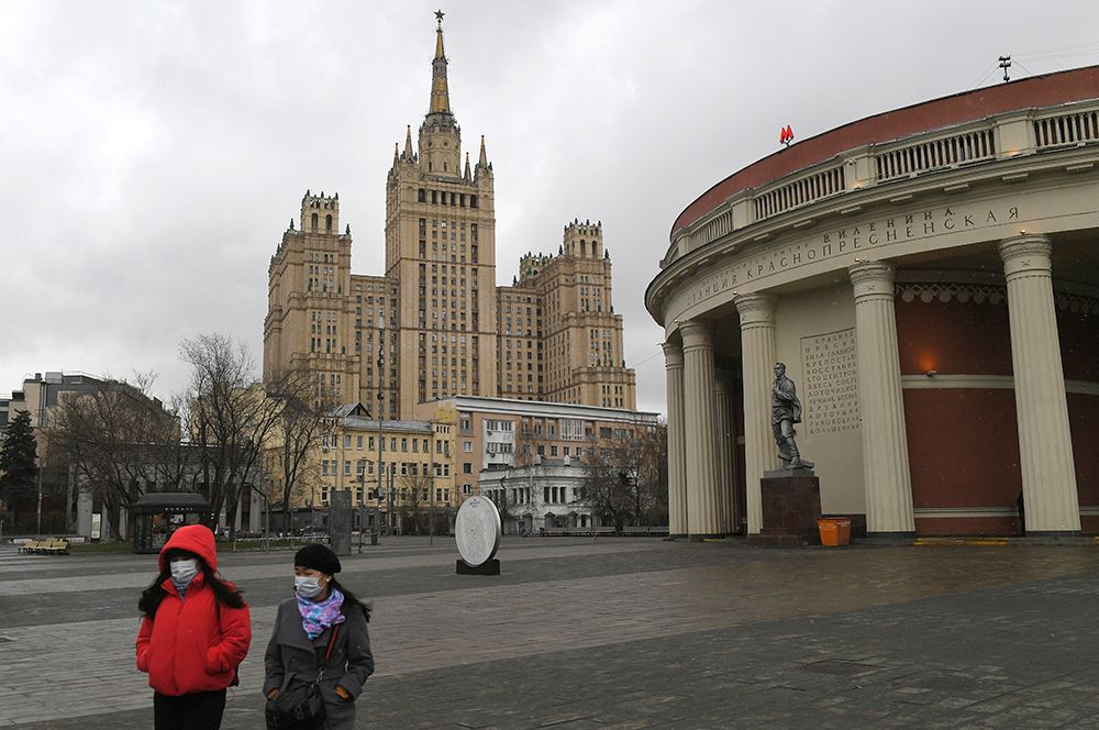 Возле станции «Краснопресненская».