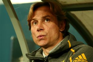 Валерий Карпин.