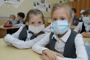 Ученые рассказали, чем легкая форма COVID-19 у детей может быть опасна