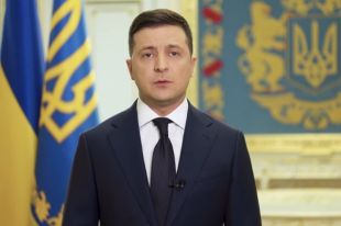 Власть действует жестко, соответственно ситуации в Украине, - Зеленски