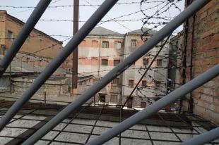 Минюст не планирует массовых освобождений заключенных из-за коронавируса