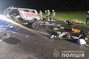 В Харькове произошло ДТП с участием скорой помощи: три человека погибли