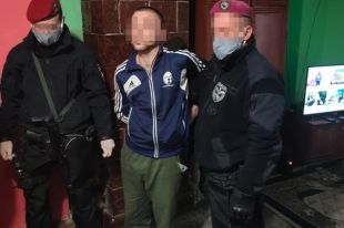 В Закарпатской области мужчина принуждал к проституции несовершеннолетних