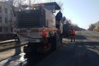 В Оренбурге продолжается ремонт дорог по национальному проекту.