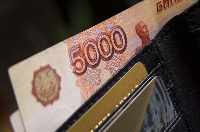 Выплачивать будут пособие по безработице в размере 12130 рублей на три месяца с 1 апреля по 30 июня 2020 года.