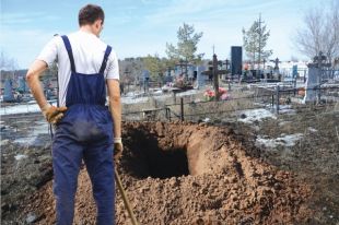 В Оренбурге перекроют дорогу к кладбищу «Степное».