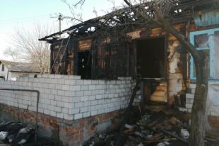 В Черниговской области из-за пожара в жилом доме погибла семья