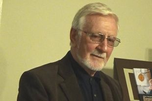 Айтеч Хагуров 1984 года руководит Краснодарским отделом института социологии Российской академии наук (РАН).