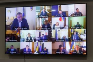 В ОПУ разберутся с мэрами Харькова и Одессы, не закрывшими рынки