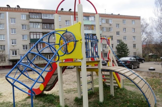67 детских площадок в Нижнем уже успели привести в порядок.