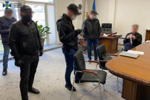 В Госагенстве по управлению зоной отчуждения раскрыли коррупционую схему