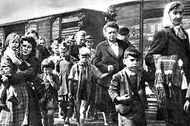 Эшелон с немецкими беженцами из Чехии, 1945 г.
