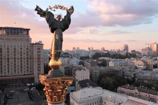 В Киеве дезинфекцию городских объектов проводят с помощью беспилотников