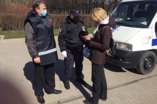 Многие люди откровенно игнорируют правила самоизоляции.