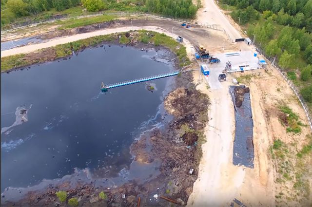 Процесс ликвидации свалки химических отходов «Чёрная дыра» в Дзержинске.