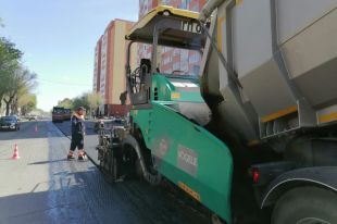 В Оренбурге в четверг ремонт дорог ведется на 11 участках.