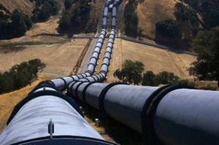 Транзит российской нефти через Украину сократится на 40%