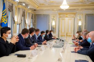 Первым замглавы МИД Украины станет Эмине Джапарова