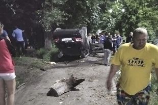 Смертельное ДТП произошло в Искитиме.