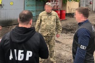 В Харьковской области разоблачили хищения топлива из центра обеспечения ВСУ