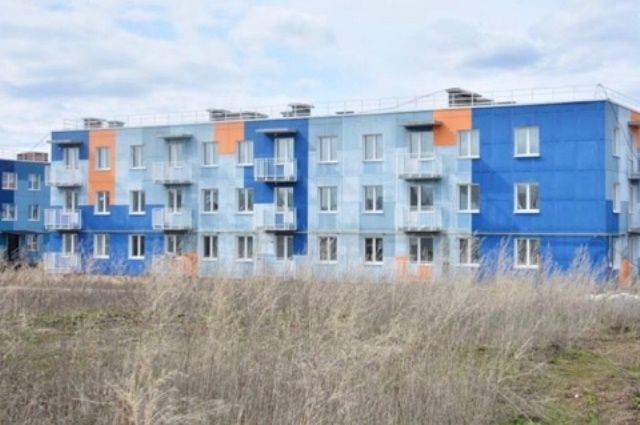 Комплекс должен был состоять из 12 малоэтажных жилых домов и детских игровых площадок в селе Лобаново Пермского района.
